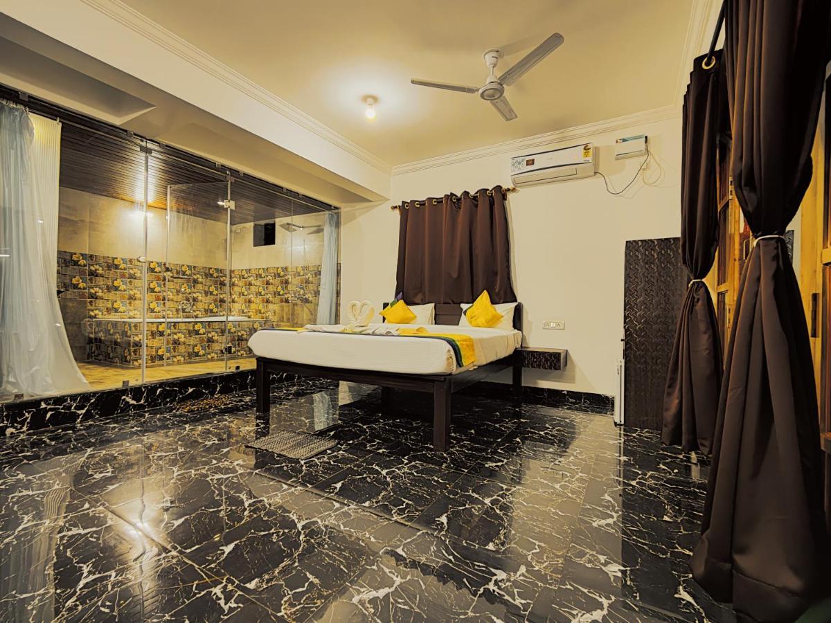 Hotel Innovation Inn Baga Esterno foto