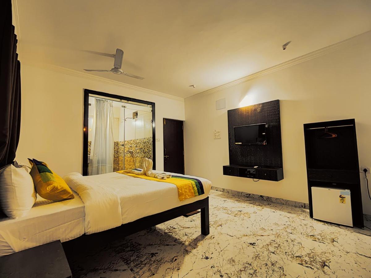 Hotel Innovation Inn Baga Esterno foto
